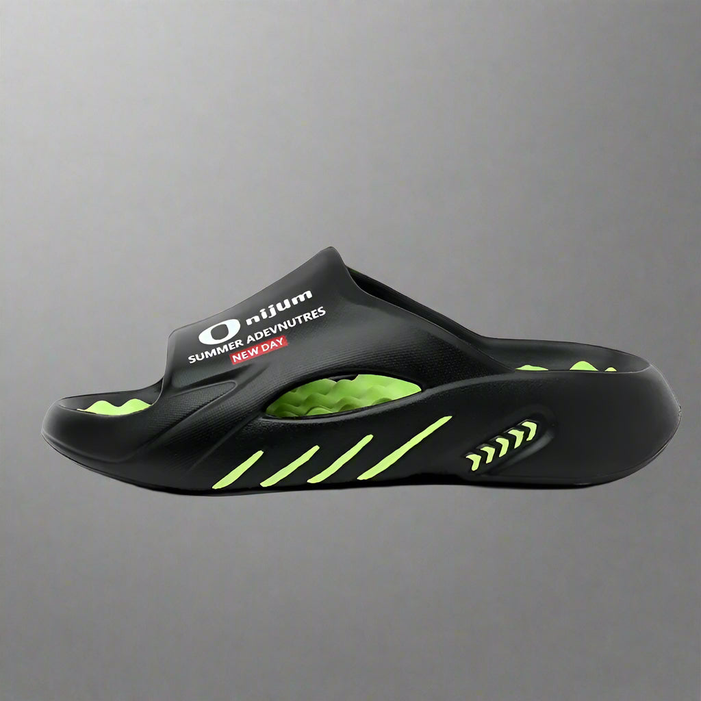 2025 New Men Massage Slippers Slides Indoor Outdoor Sandals Beach Casual Shoes Comfortable Sole Men'S Slippers Big Size 38-47