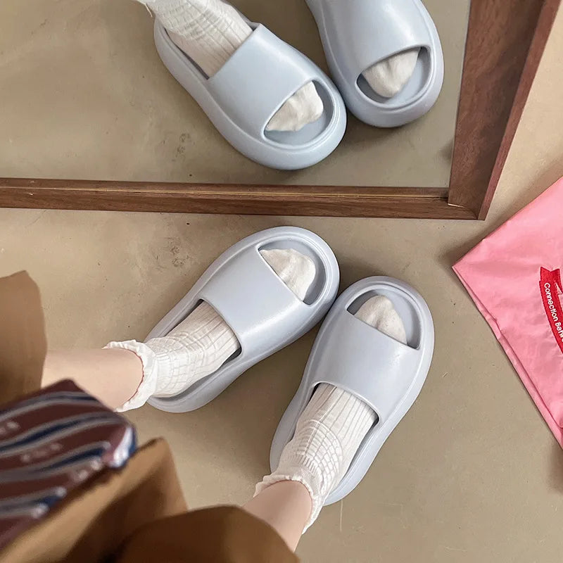 Ladies Solid Color Platform Slippers Woman Chunky Flat Slides Girls Increasing Height Slippers High Heels Elevator Shoes