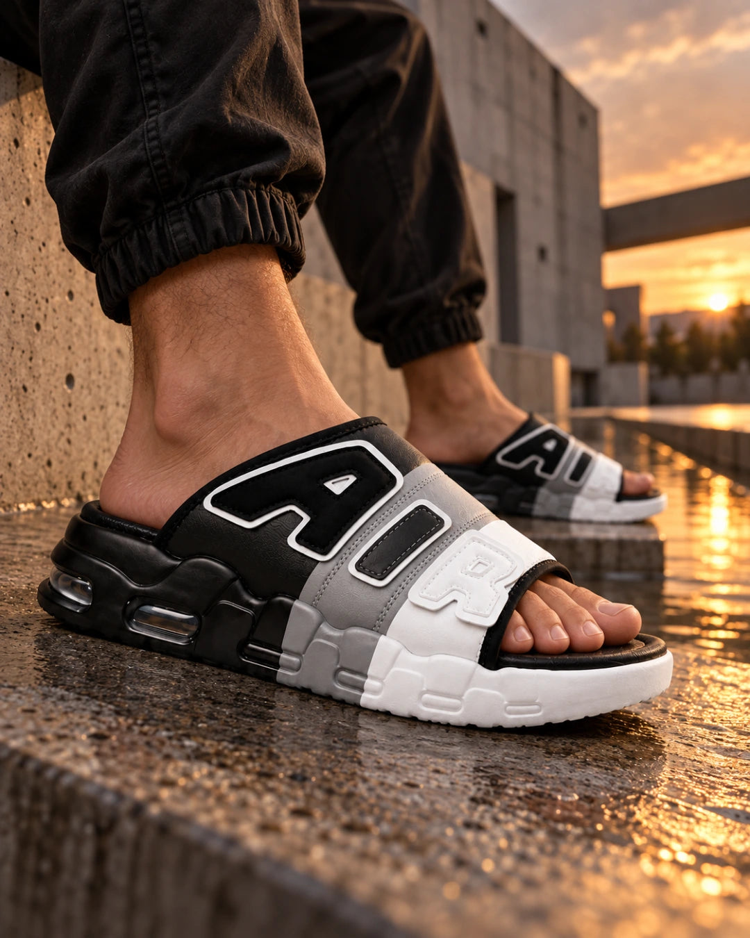 כפכפי קיץ לגברים – Air Cushion Flip Flops בצבע שחור אפור – צילום Editorial יצירתי | StepUp Shoes