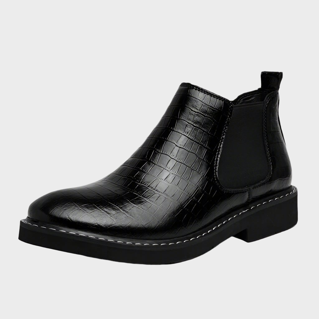 מגפי עור מגביהים דגם BlackTitan