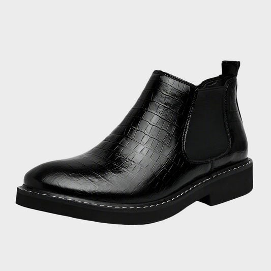 מגפי עור מגביהים דגם BlackTitan