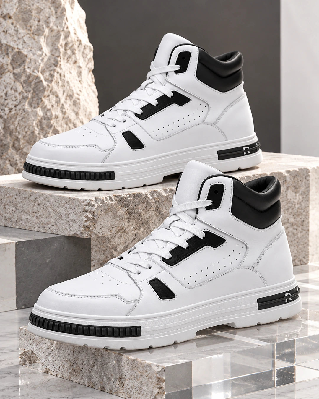 נעלי סניקרס מגביהות Elevated Slip-ons דגם 2 לבנות, צילום מוצר פרימיום