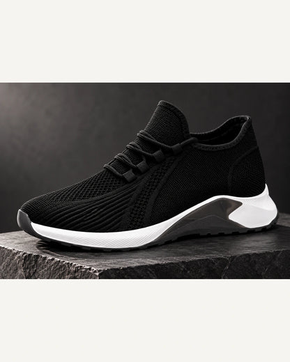 נעלי סניקרס מגביהות Everest בצבע שחור – תמונת מוצר | StepUp Shoes