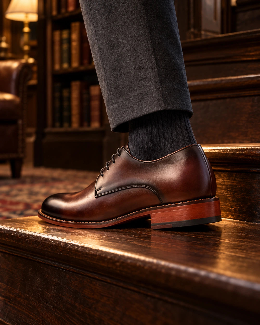 נעלי אלגנט מגביהות דגם LevelUp בצבע חום – צילום Editorial | StepUp Shoes