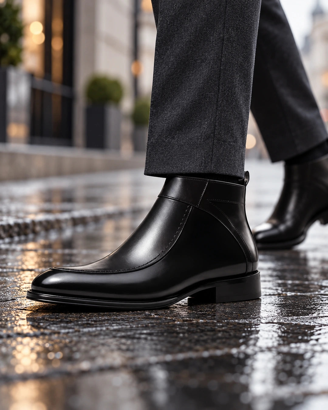 מגפי אלגנט מגביהים מעור דגם LevelUp Stepup Boots בצבע שחור – צילום Lifestyle | StepUp Shoes