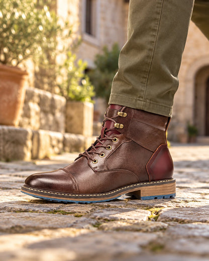 מגפיים מגביהות דגם  StreetLift Boots בצבע חום – צילום Lifestyle | StepUp Shoes