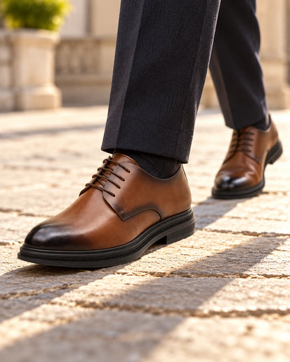 נעלי אלגנט מגביהות דגם Hollow Out בצבע חום – צילום Lifestyle | StepUp Shoes