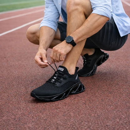 נעלי ספורט מגביהות דגם Momentum Max 2