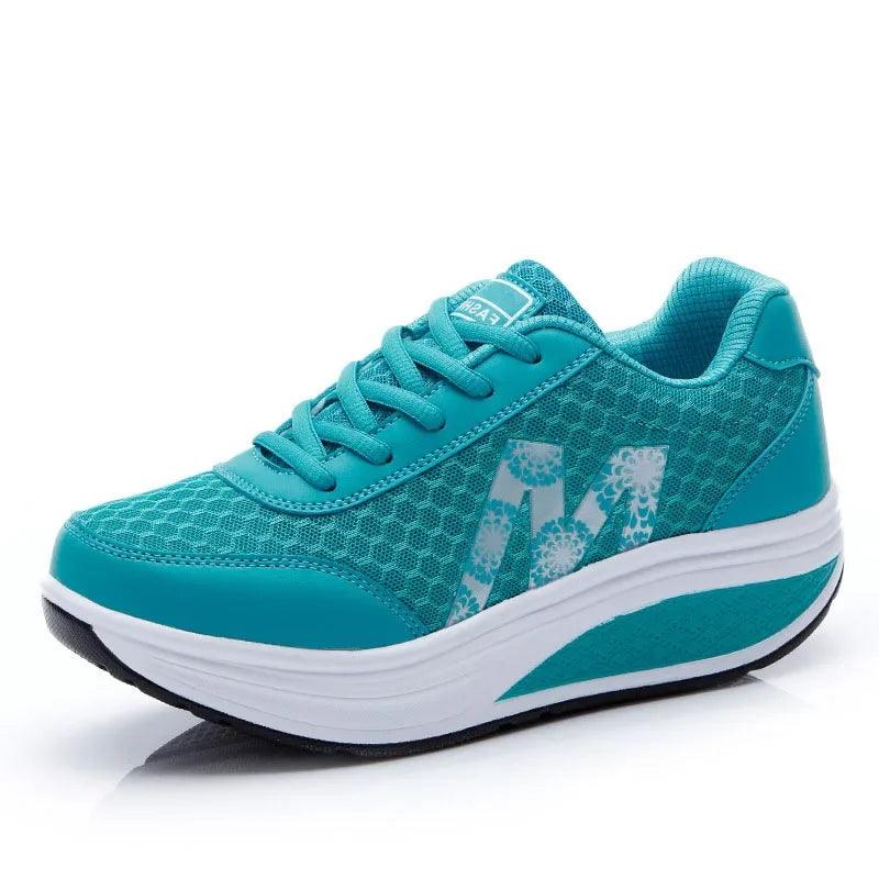 נעלי סניקרס אופנתיות לנשים - StepUp Shoes