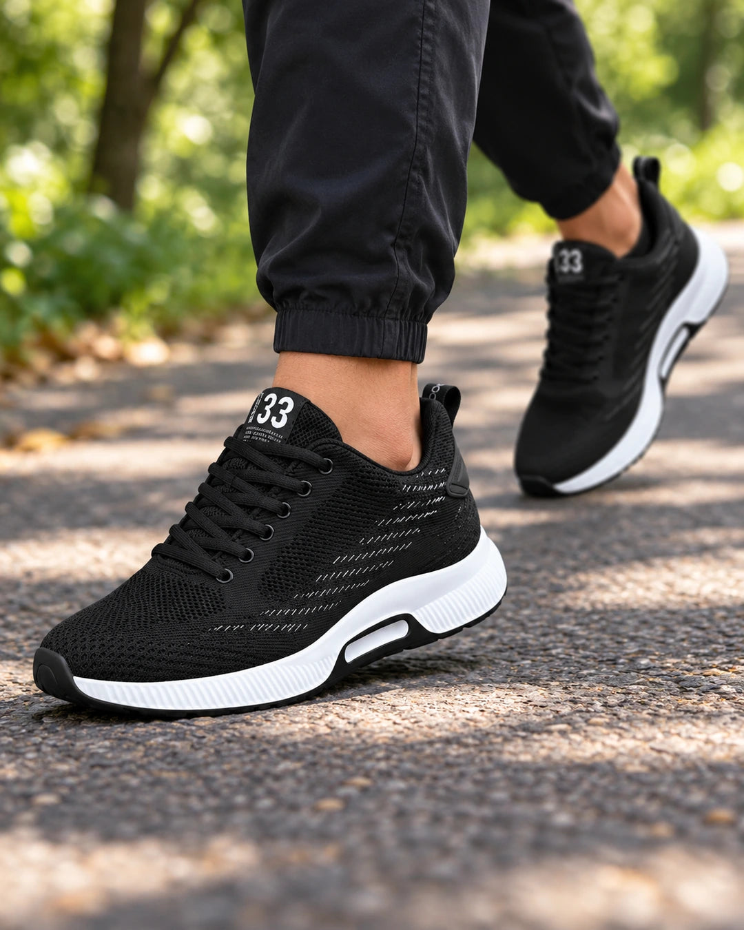 נעלי ספורט מגביהות דגם Power Run בצבע שחור – צילום לייפסטייל | StepUp Shoes